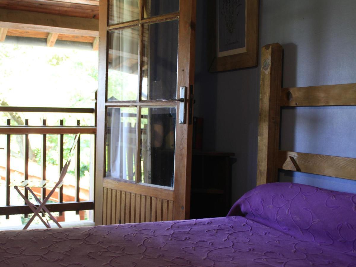 Les Pascals Bed & Breakfast Saint-Paul-les-Romans Exterior photo